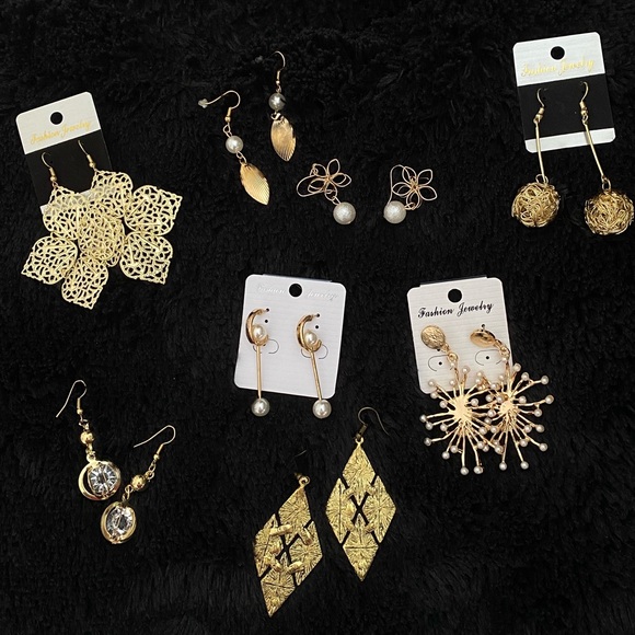 mystery earring style bundle! - Picture 3 of 8